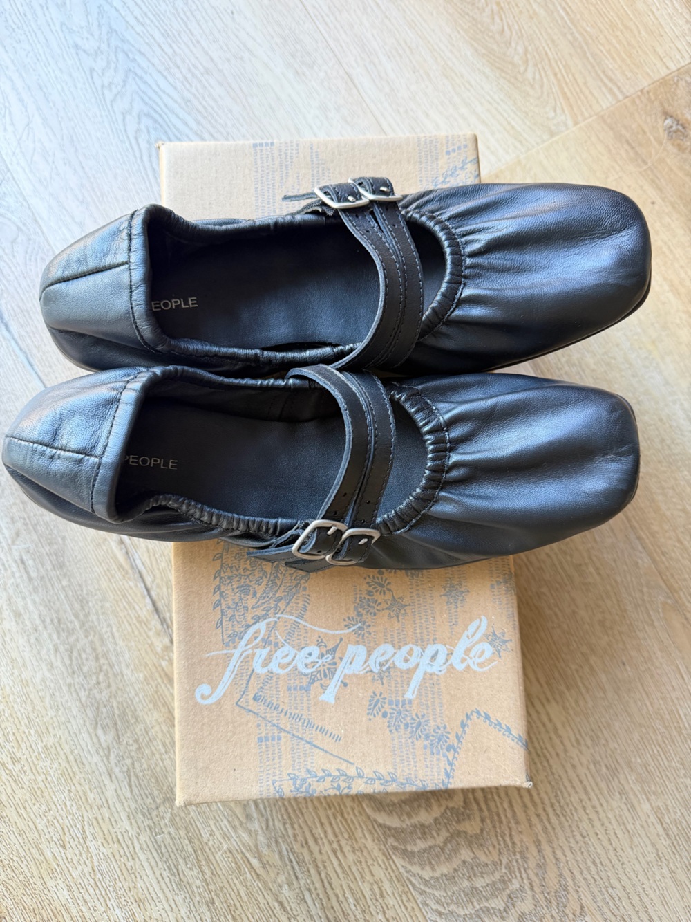 Free People Black Ballet flats